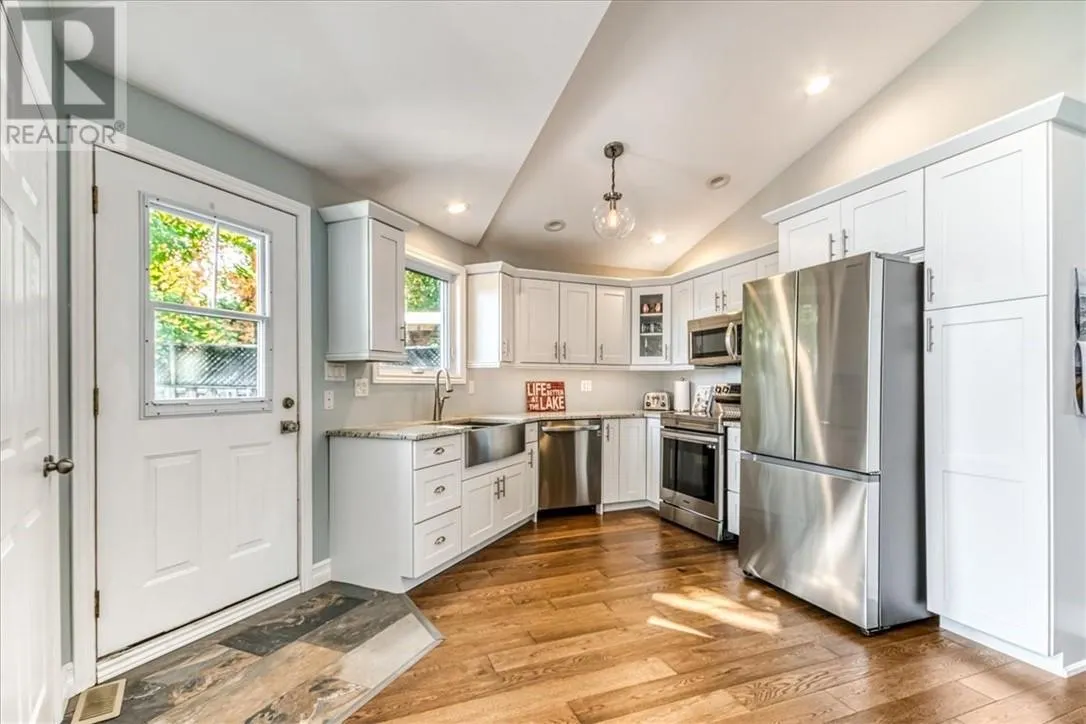 5 Janice Drive