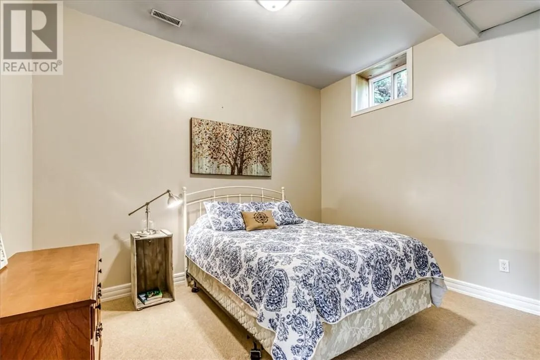 5 Janice Drive