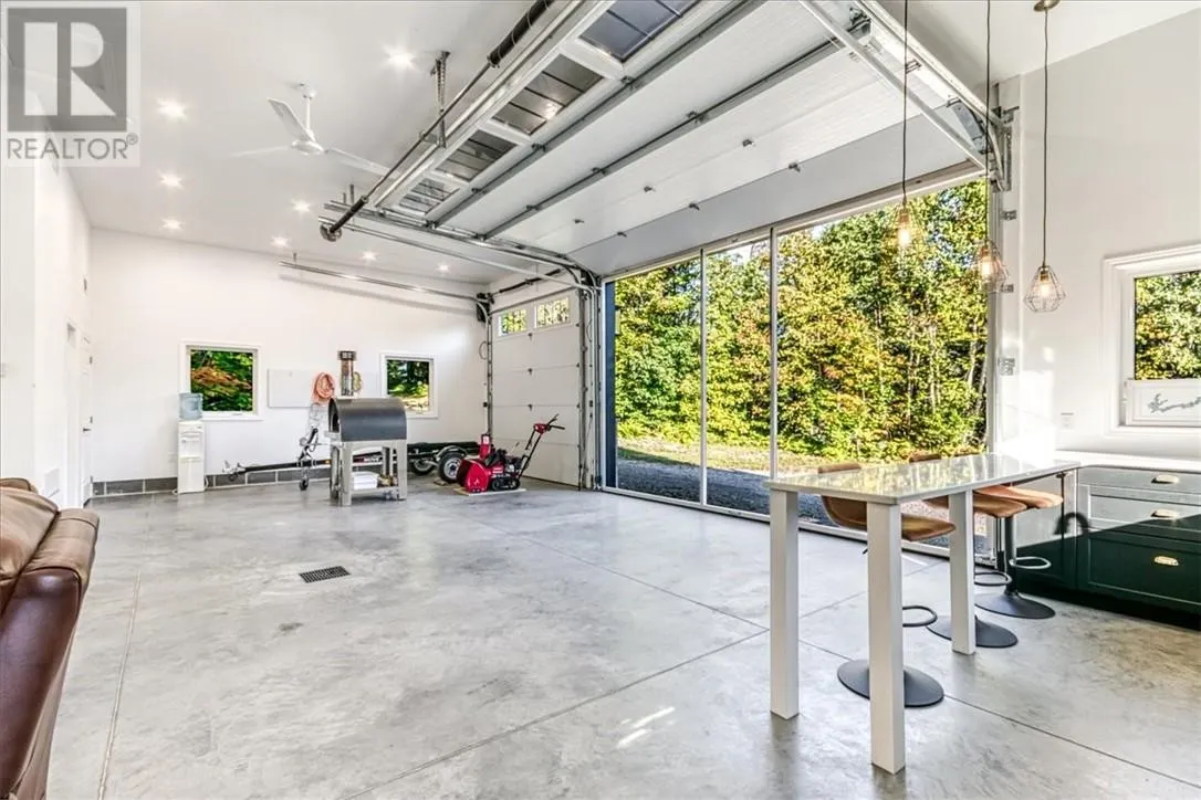 5 Janice Drive