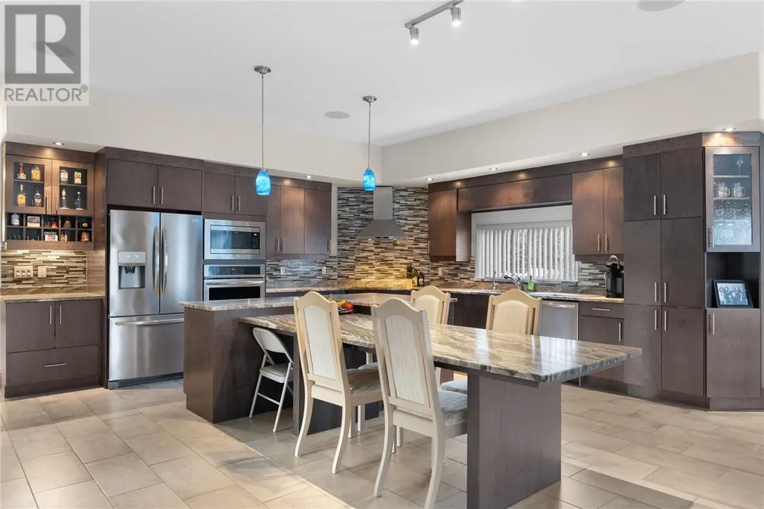 3895 Hydro Road