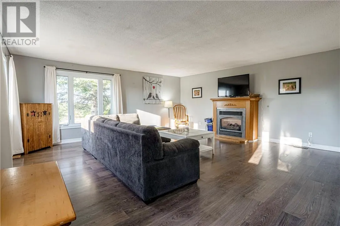 805 Beaupalant Road
