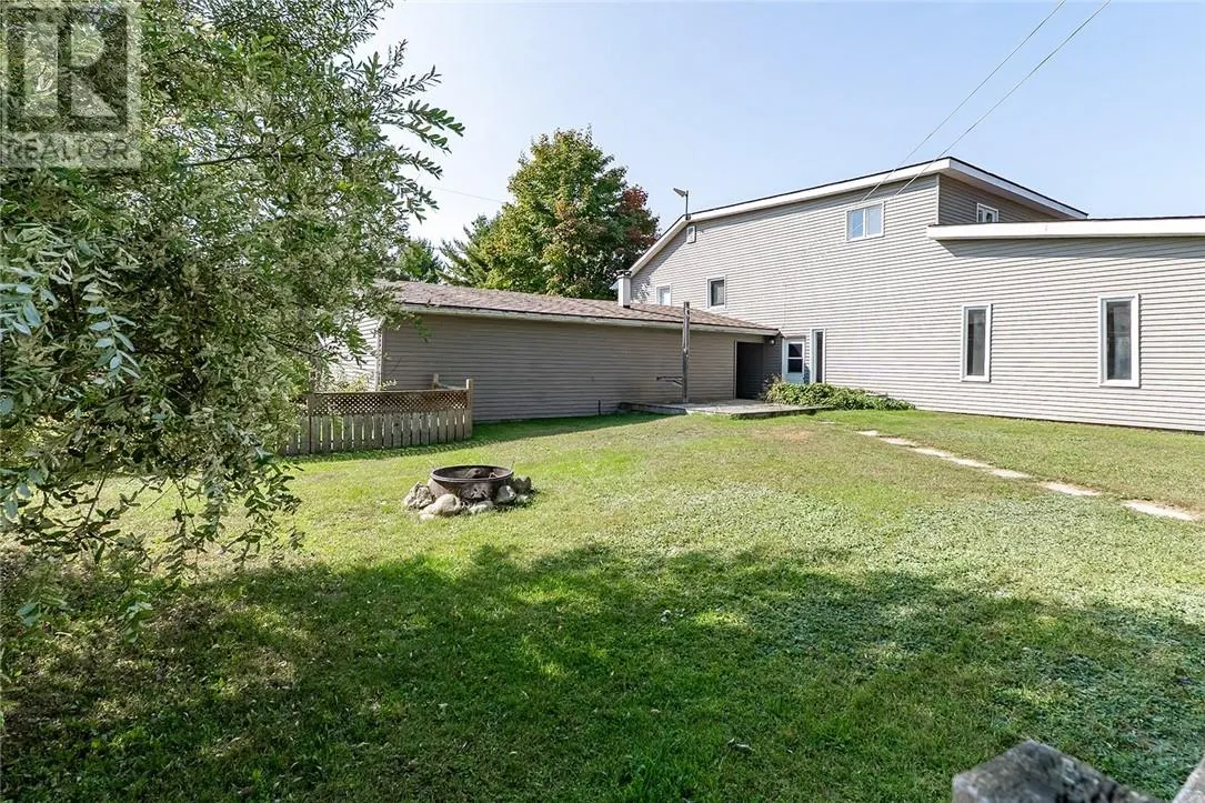 14 Minto Street