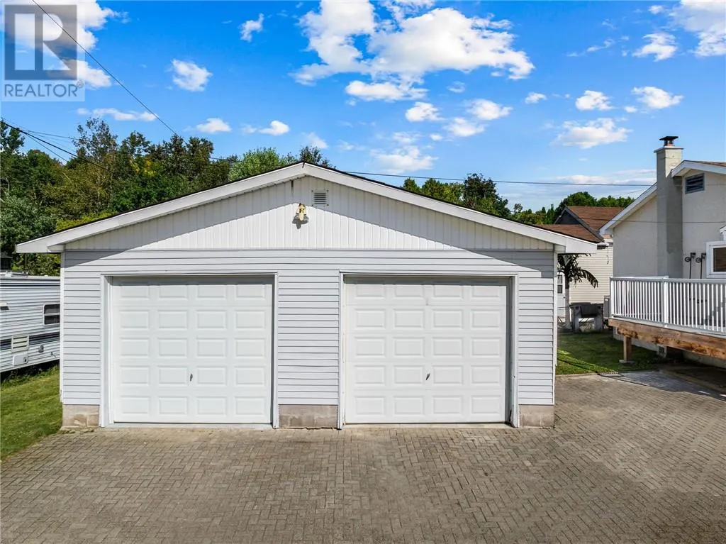 94 O'Donaghue Drive