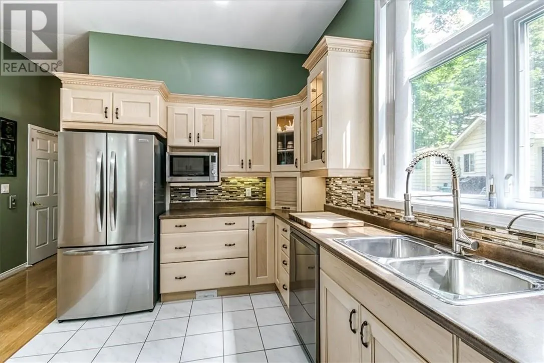 2033 Panache North Shore Road