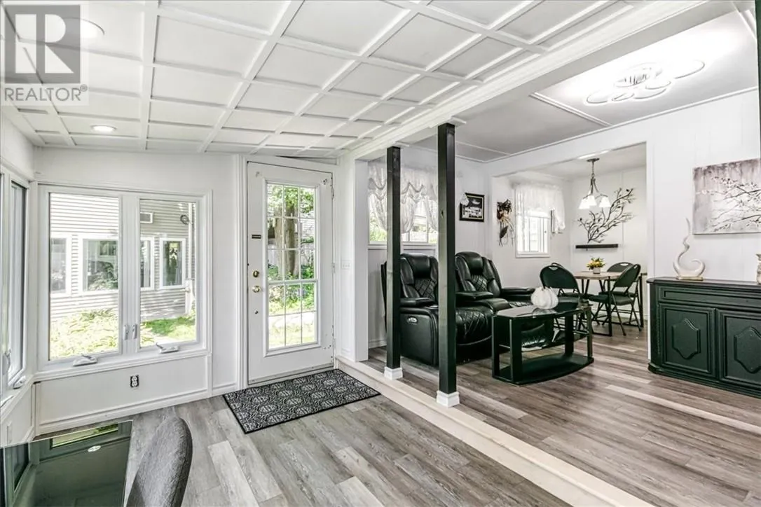 2033 Panache North Shore Road