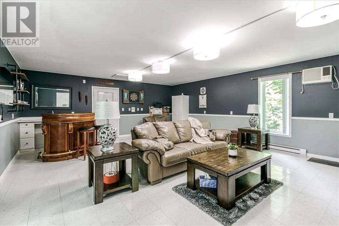 2033 Panache North Shore Road