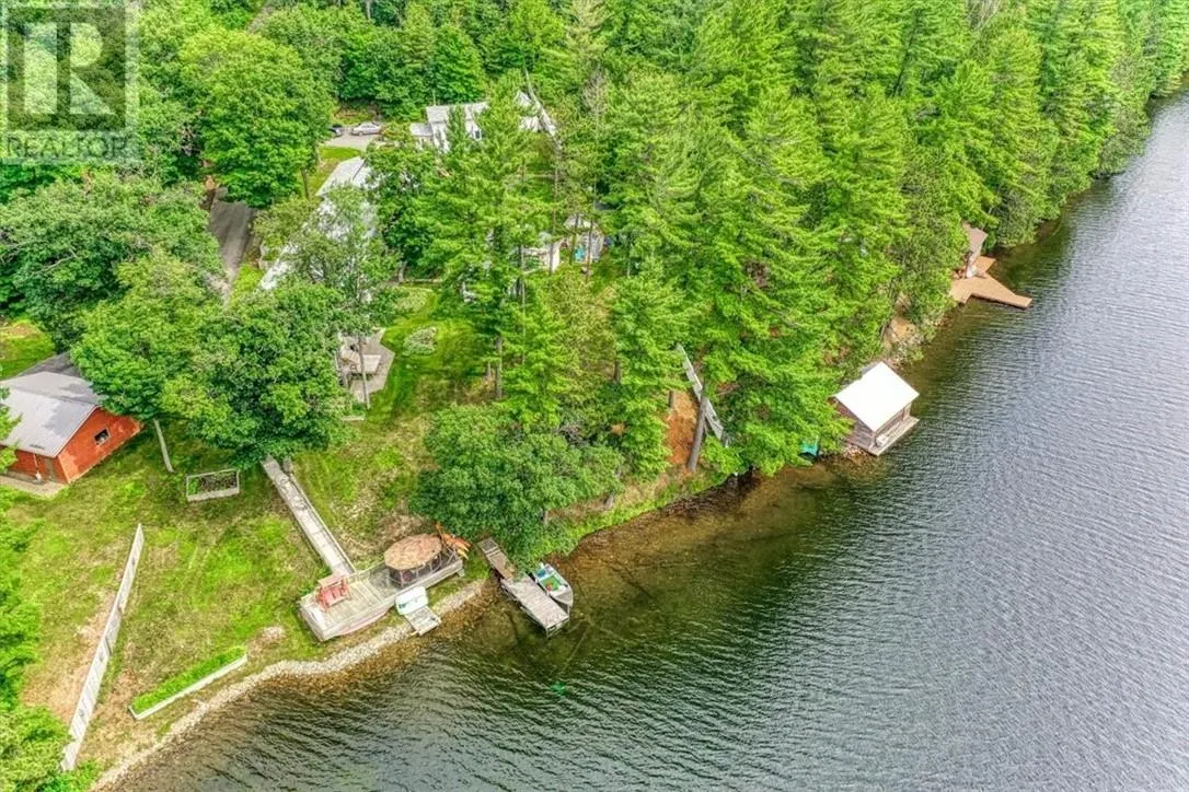 2033 Panache North Shore Road