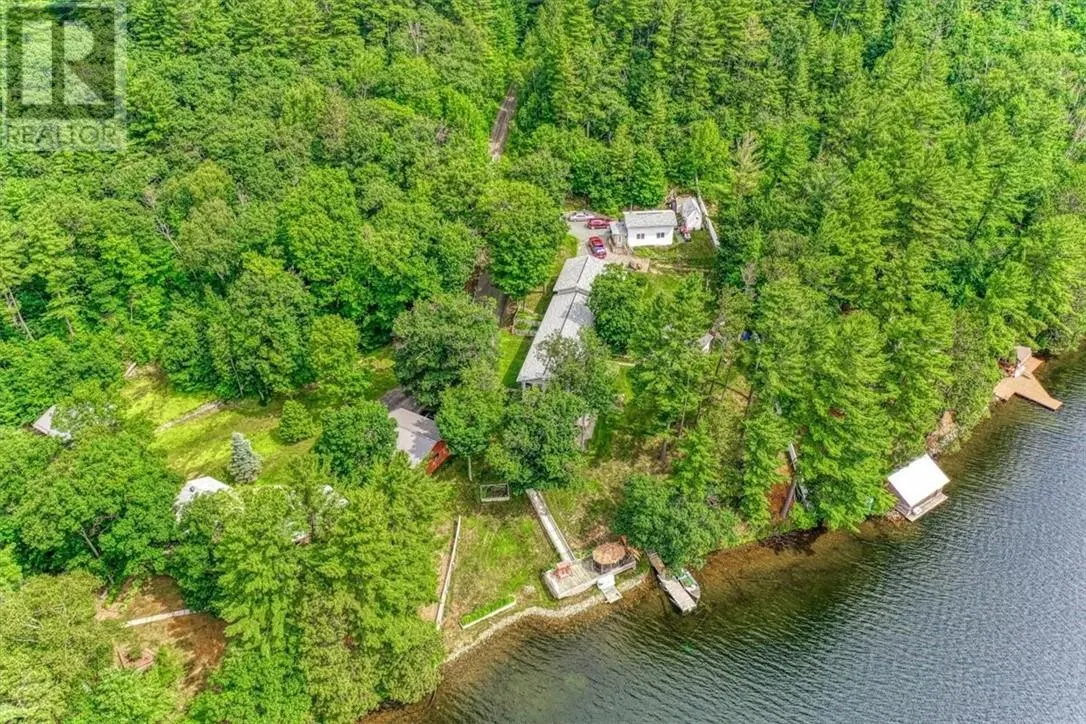 2033 Panache North Shore Road