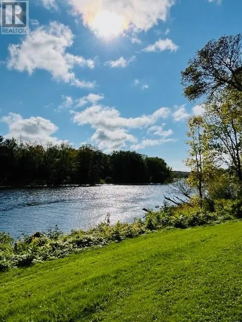 760 River Rd