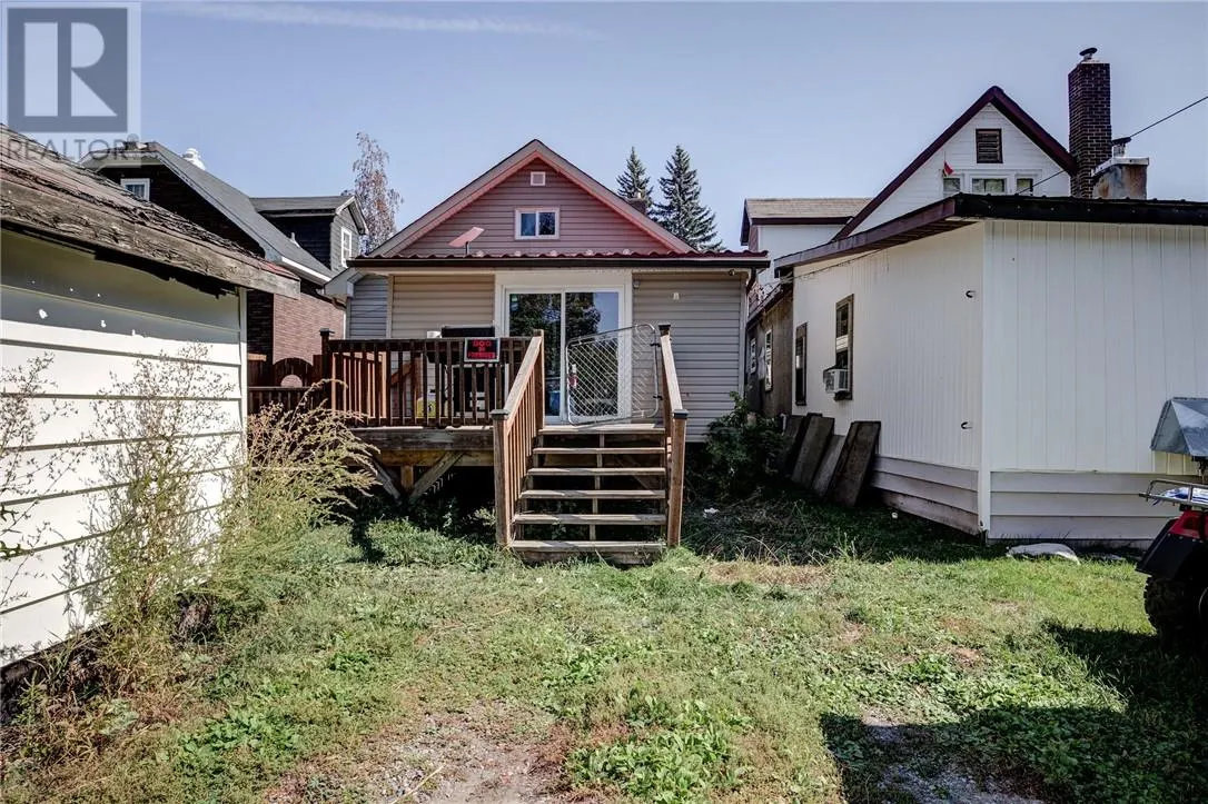 431 Frood Road