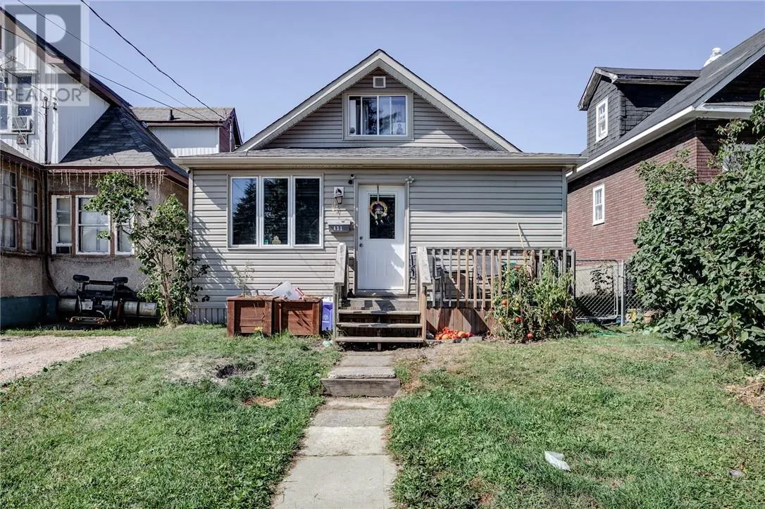 431 Frood Road
