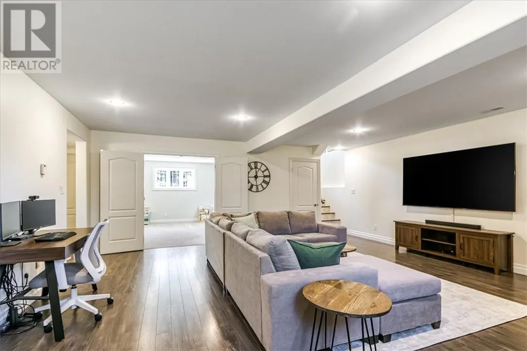 26 Gilles Court