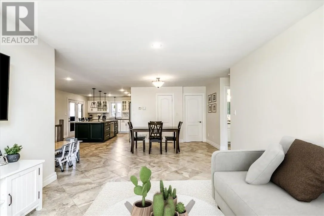 26 Gilles Court