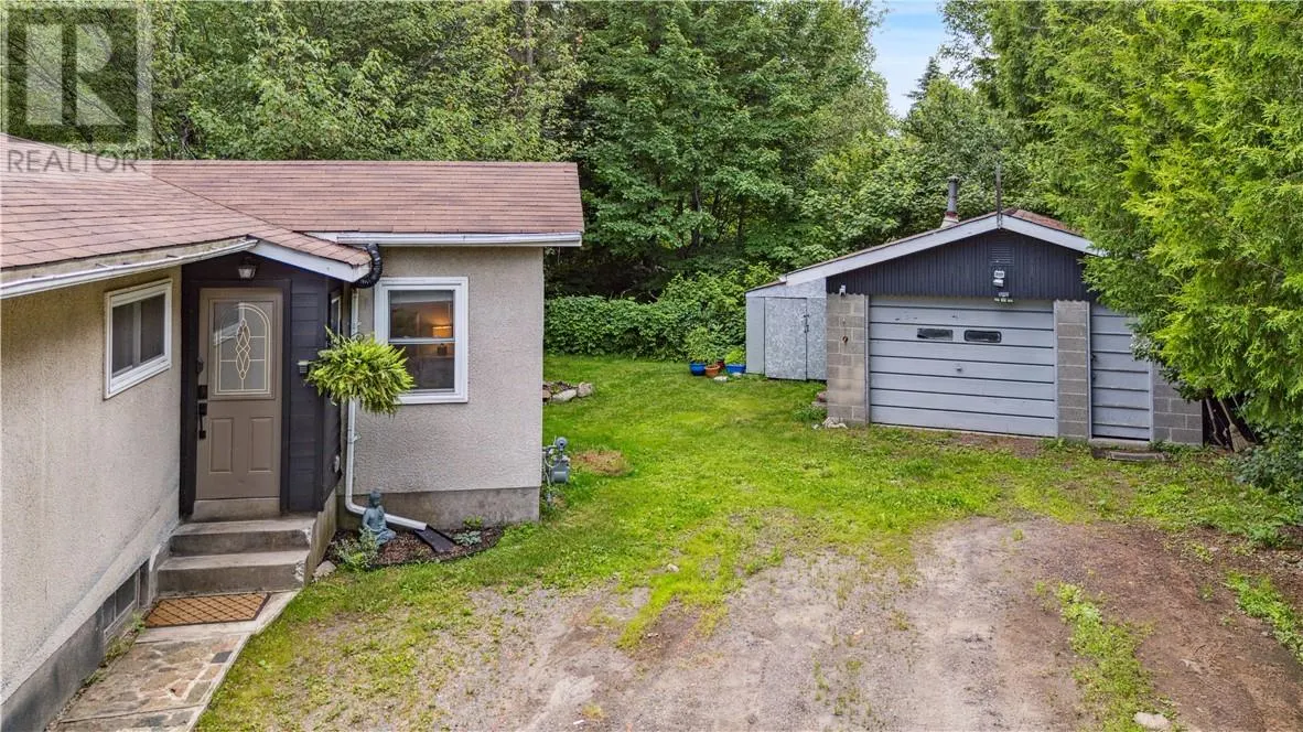 11 Michael Avenue