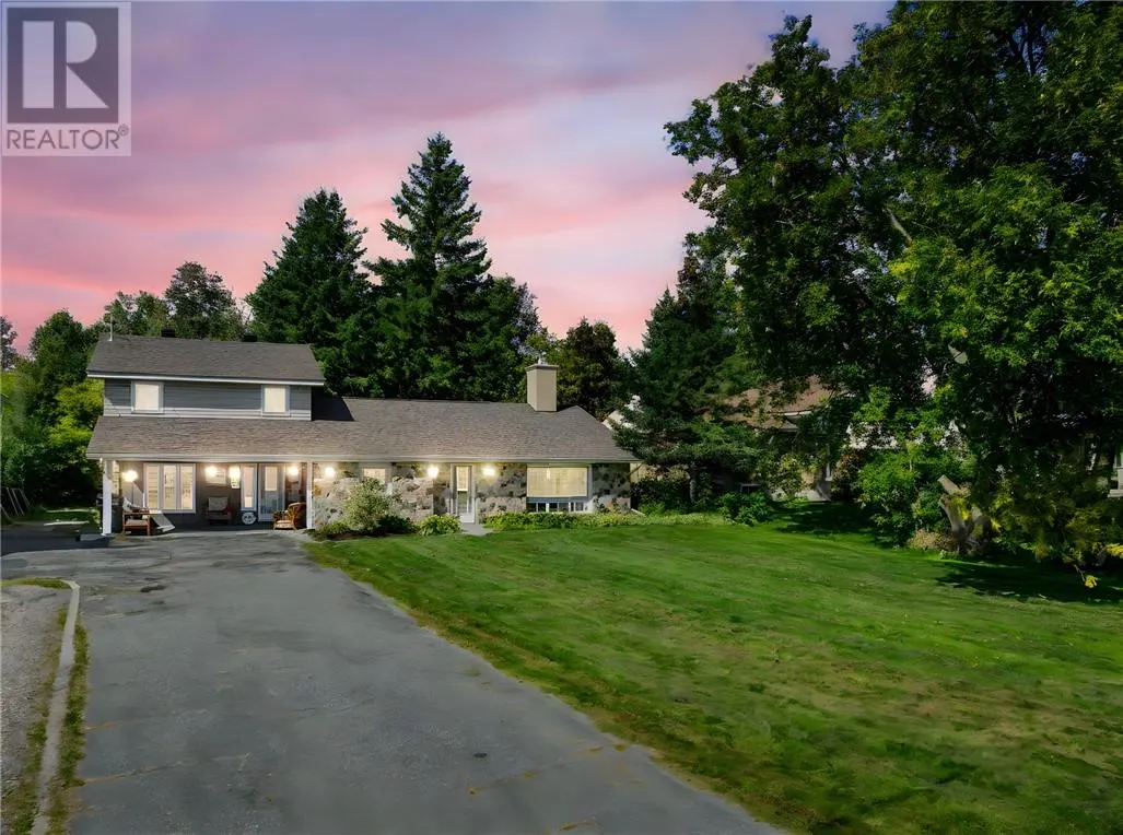 2606 South Lane Road