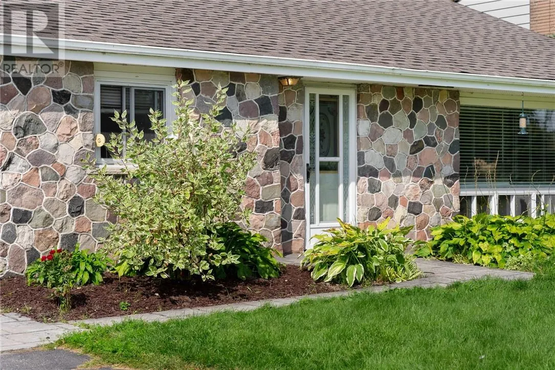 2606 South Lane Road