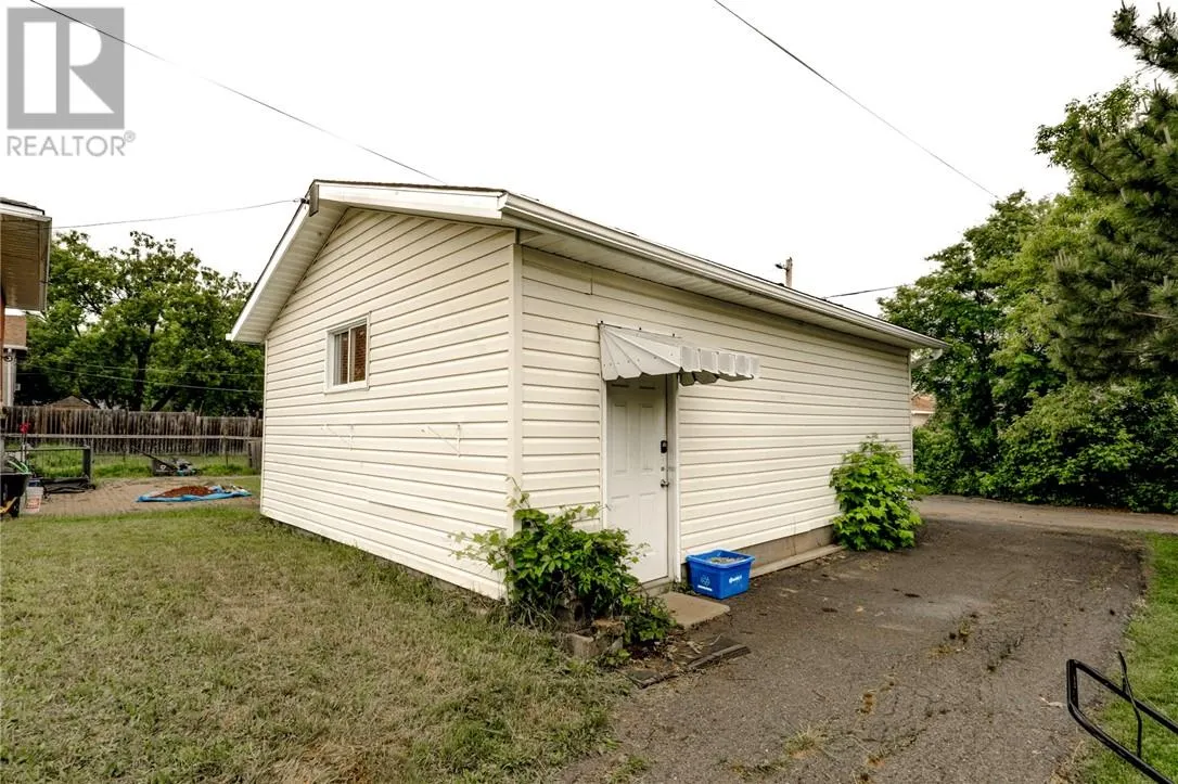 48 Morrison Avenue