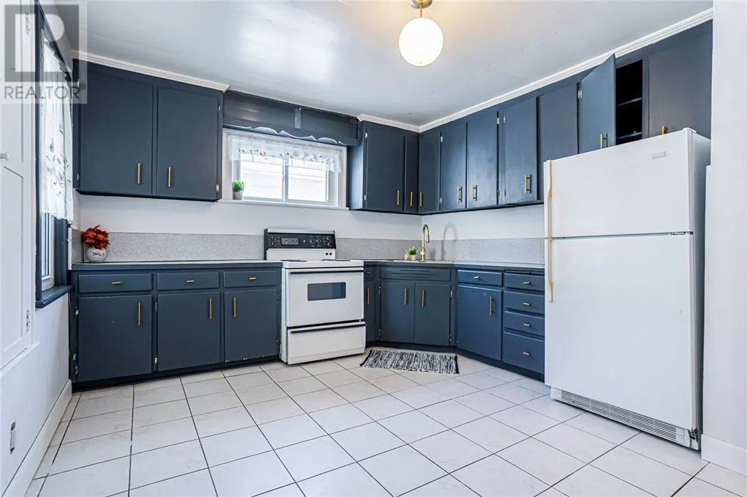 48 Morrison Avenue