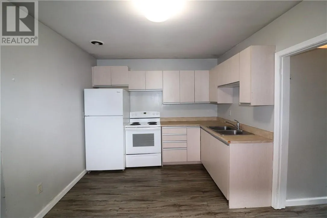 525-527 Burton Avenue