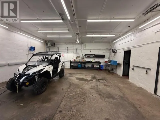 2888 Falconbridge Highway