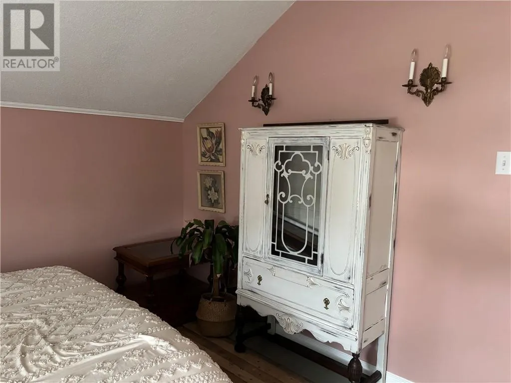 3573 Errington