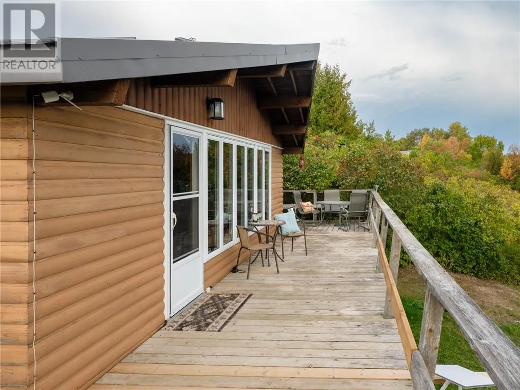 35 Waterview Lane