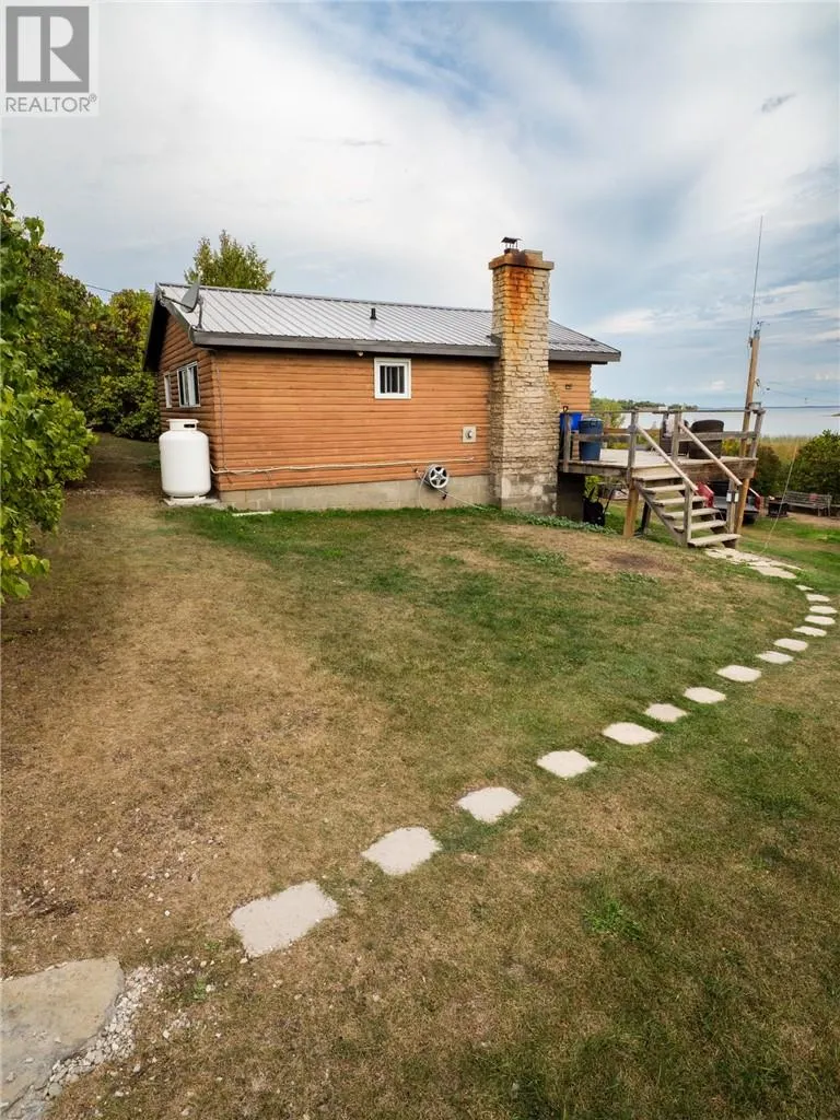 35 Waterview Lane