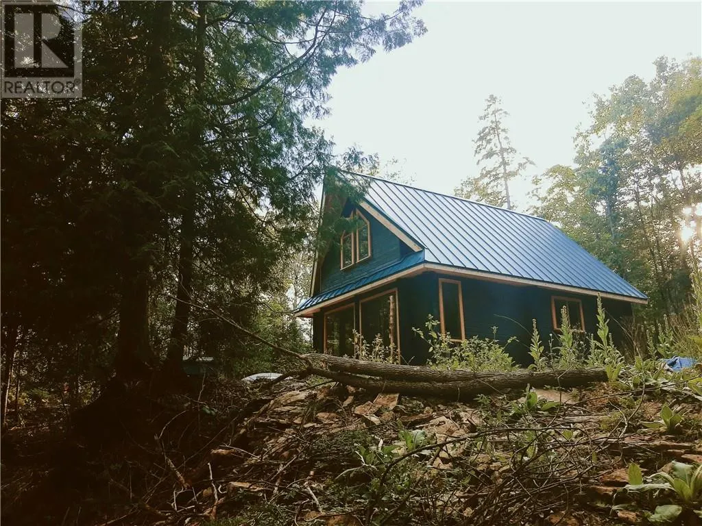 950 Monument Rd