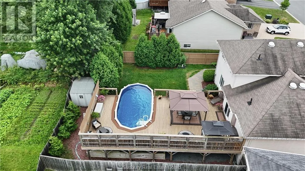 2666 Hummingbird Court
