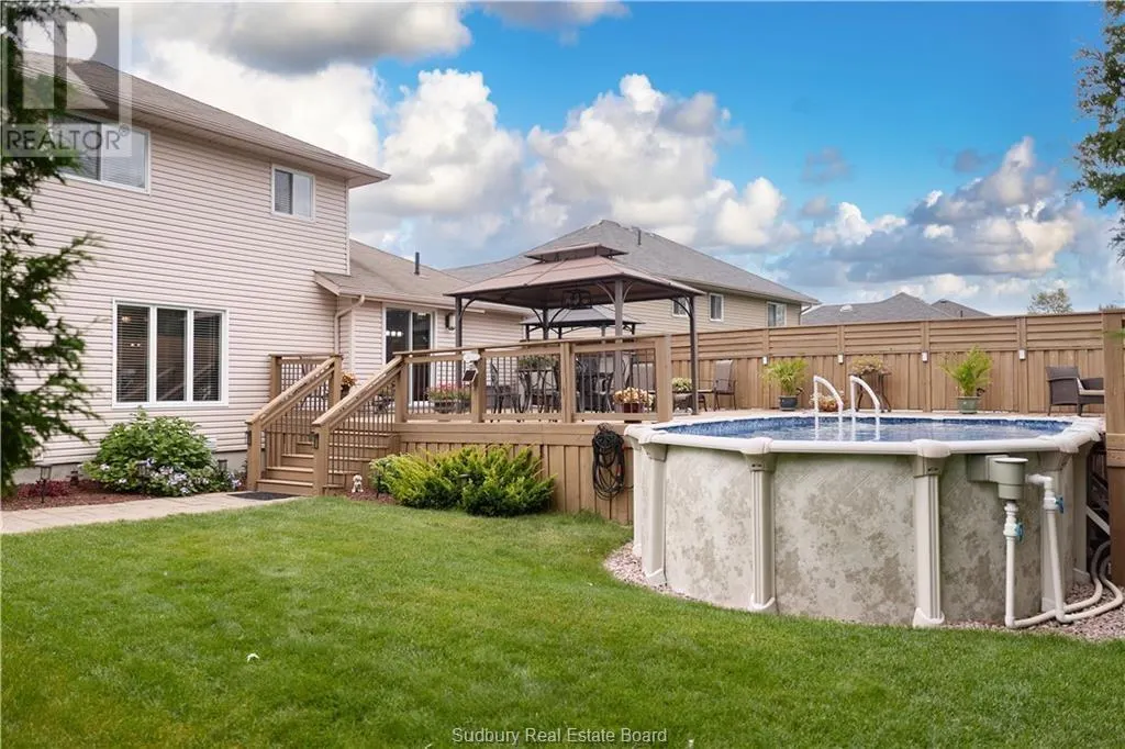 2666 Hummingbird Court