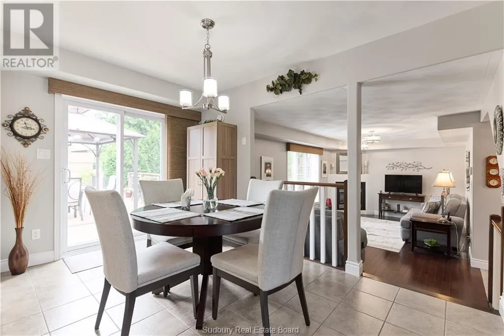 2666 Hummingbird Court
