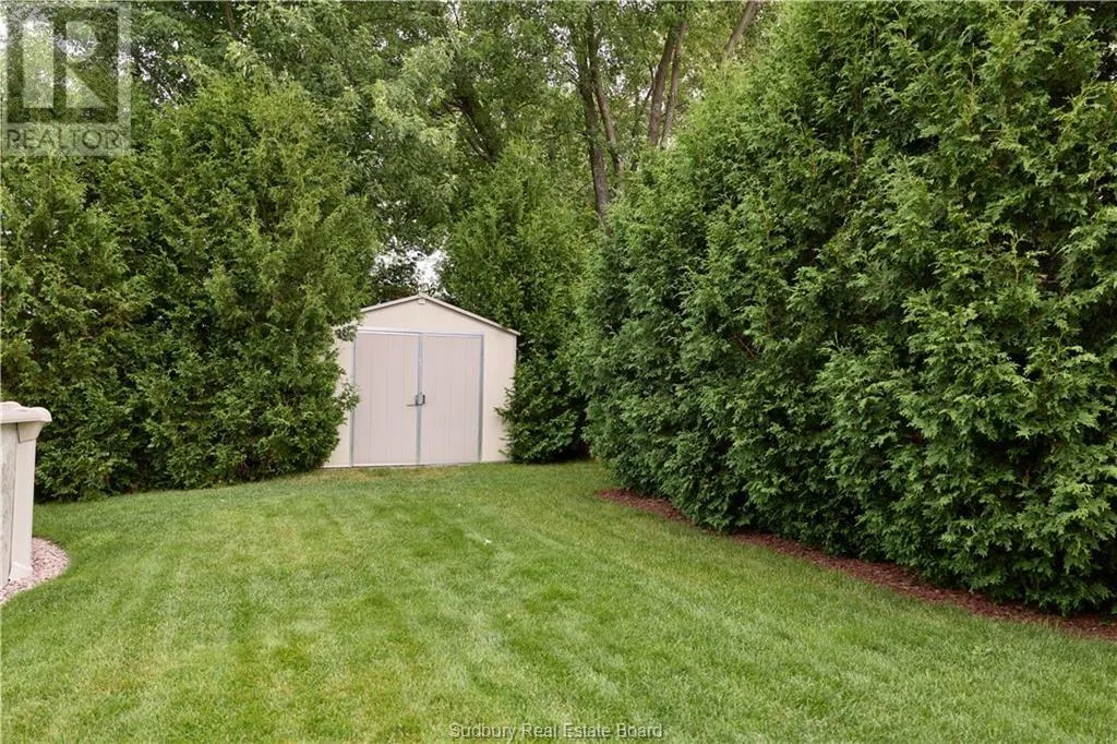 2666 Hummingbird Court