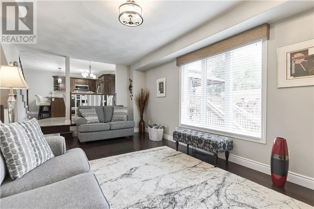 2666 Hummingbird Court