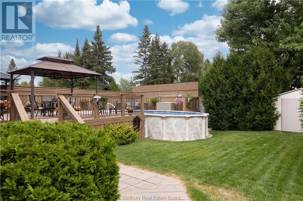 2666 Hummingbird Court