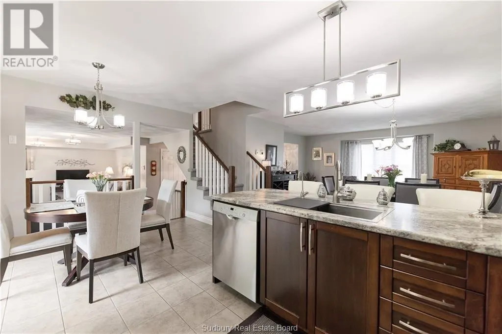 2666 Hummingbird Court