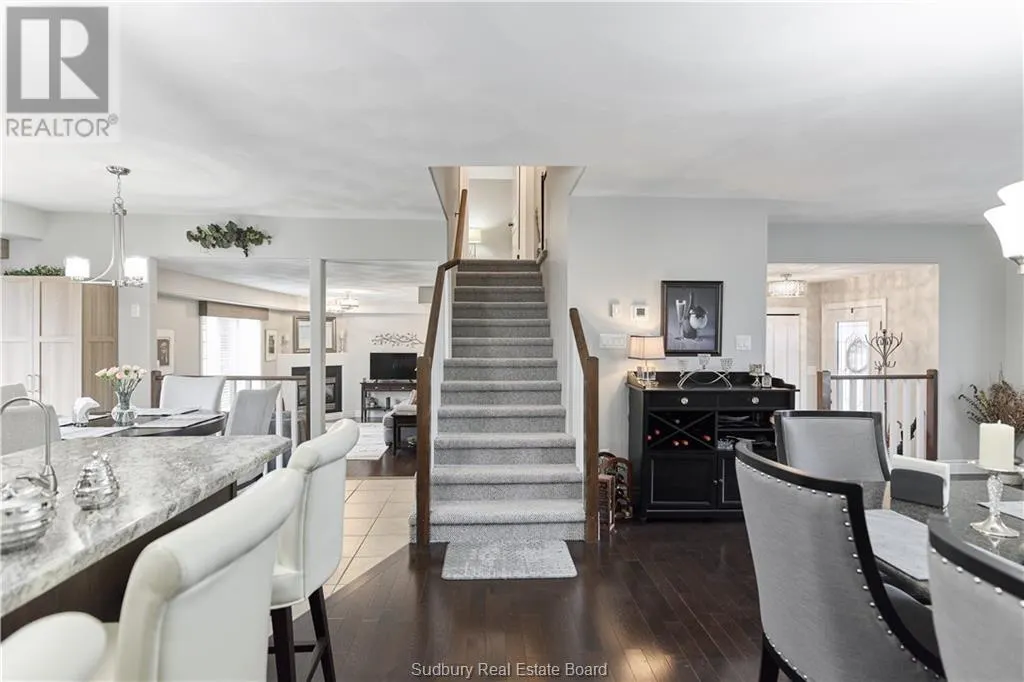 2666 Hummingbird Court