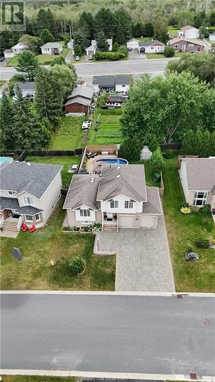 2666 Hummingbird Court