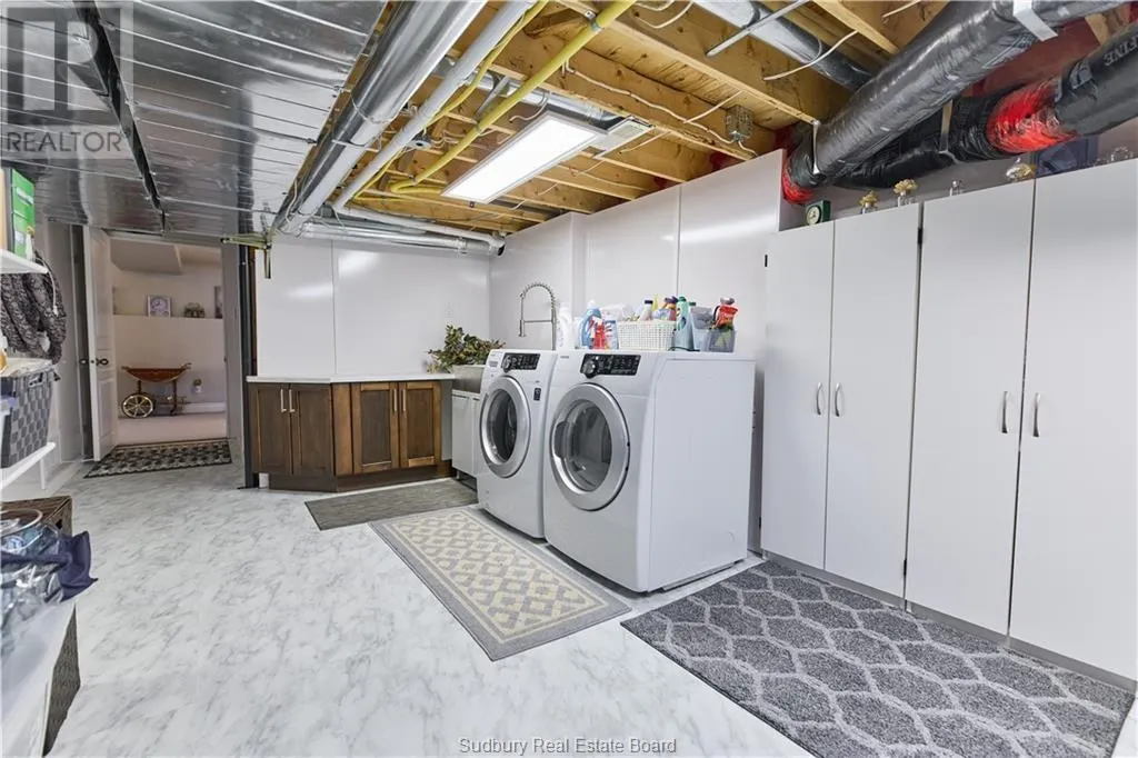 2666 Hummingbird Court