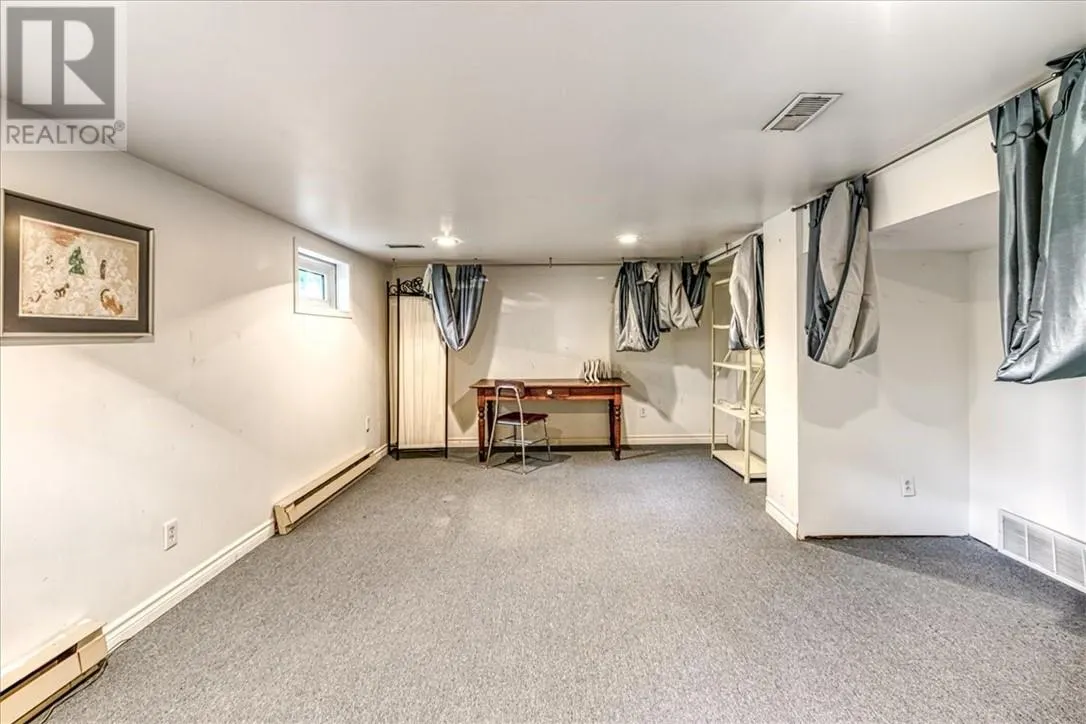 293 Elm Street