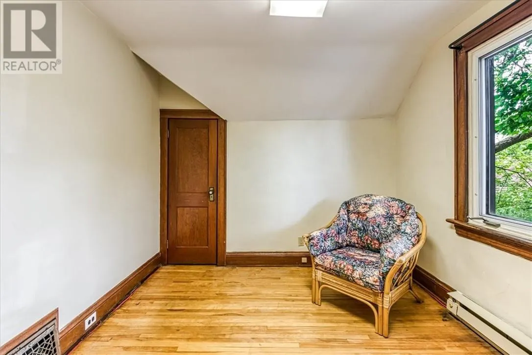 293 Elm Street