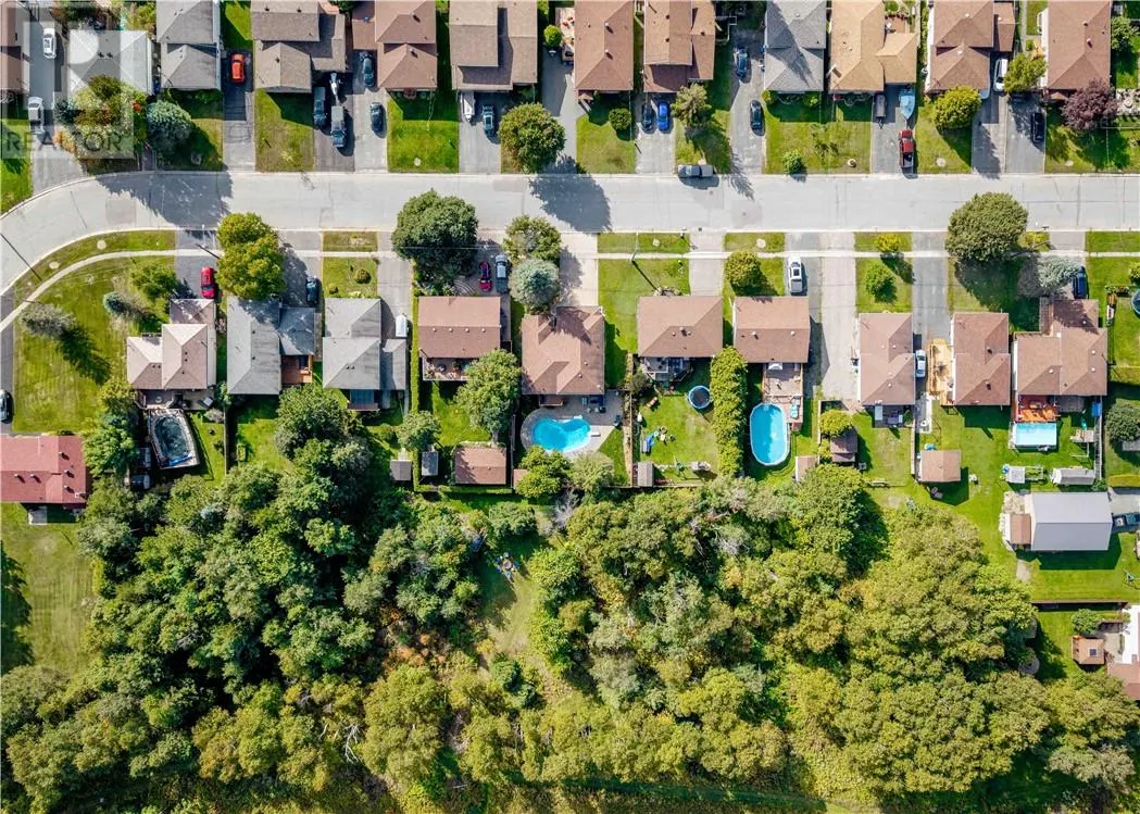 3870 Macmillan Drive