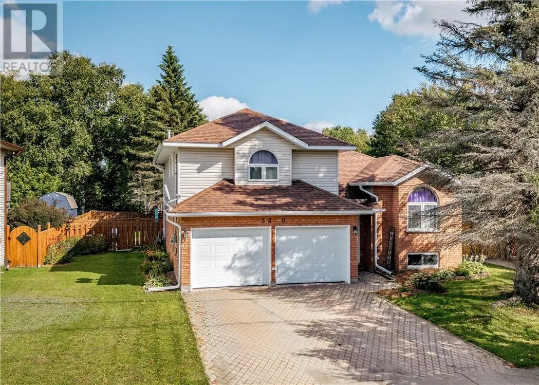 3870 Macmillan Drive