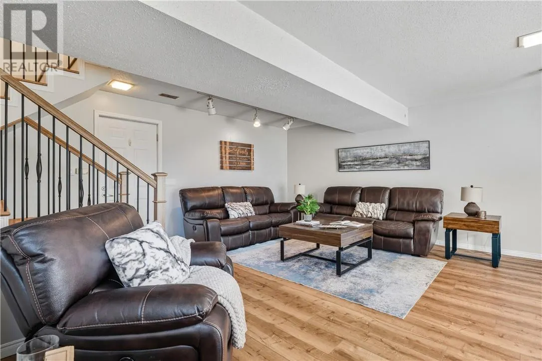 3870 Macmillan Drive