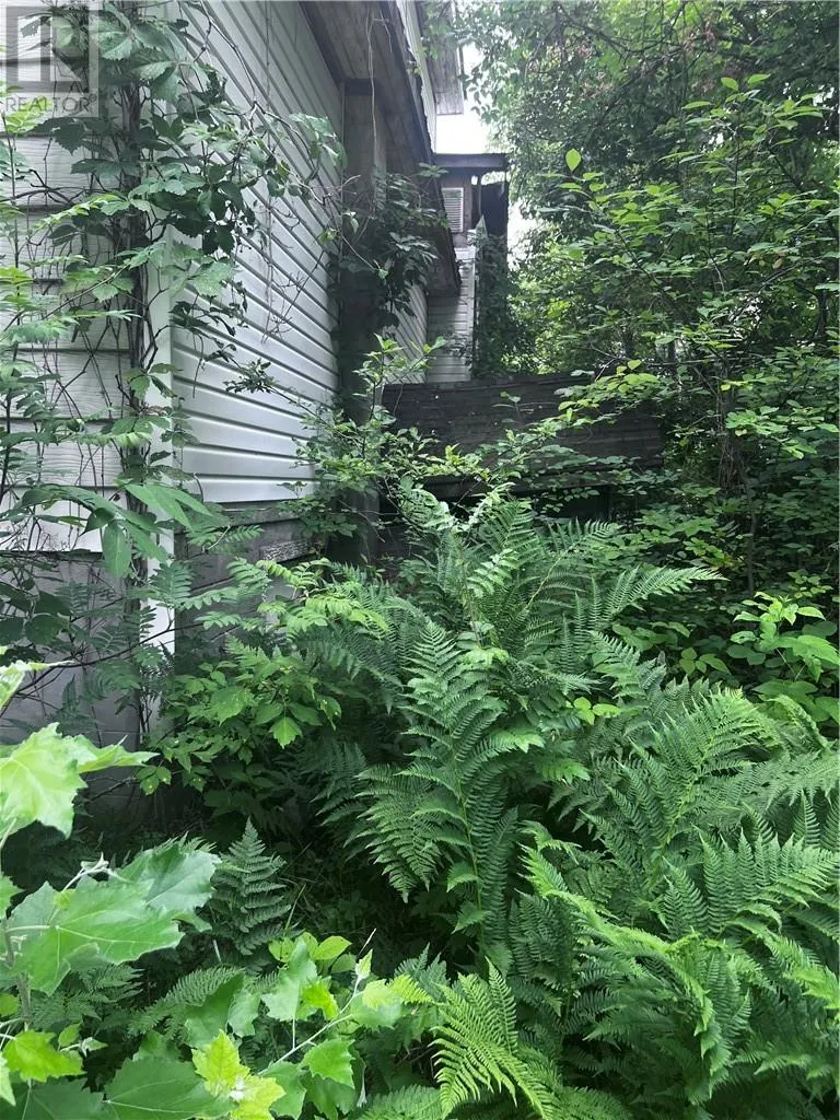 534 Huron Street