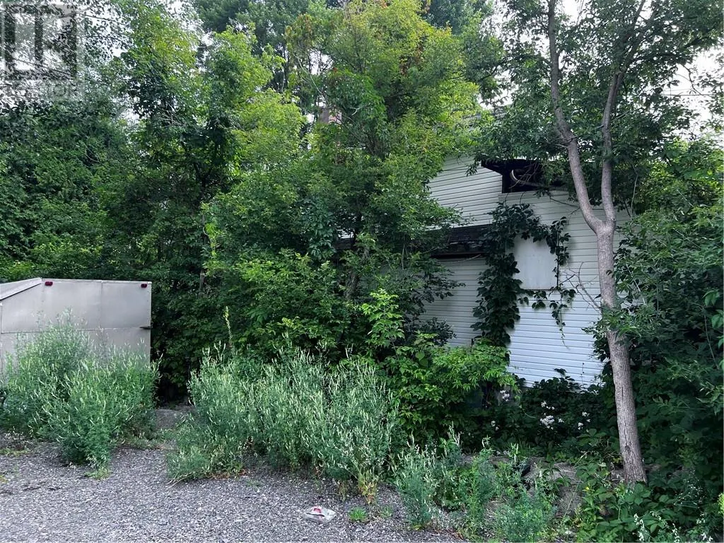 534 Huron Street