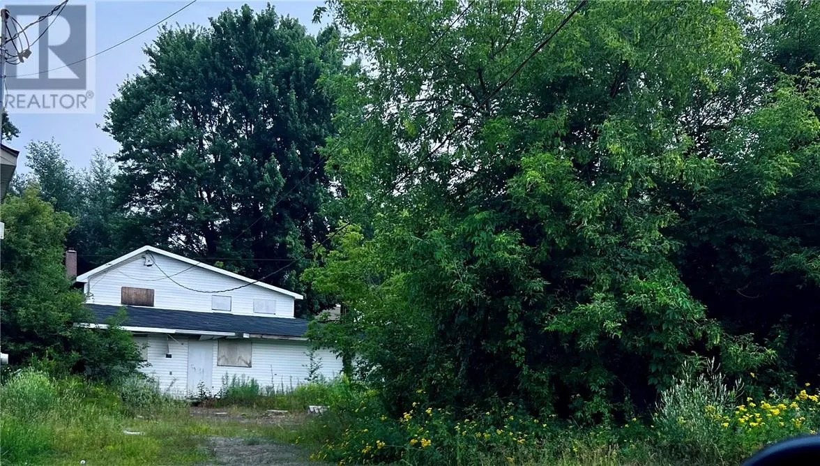 534 Huron Street