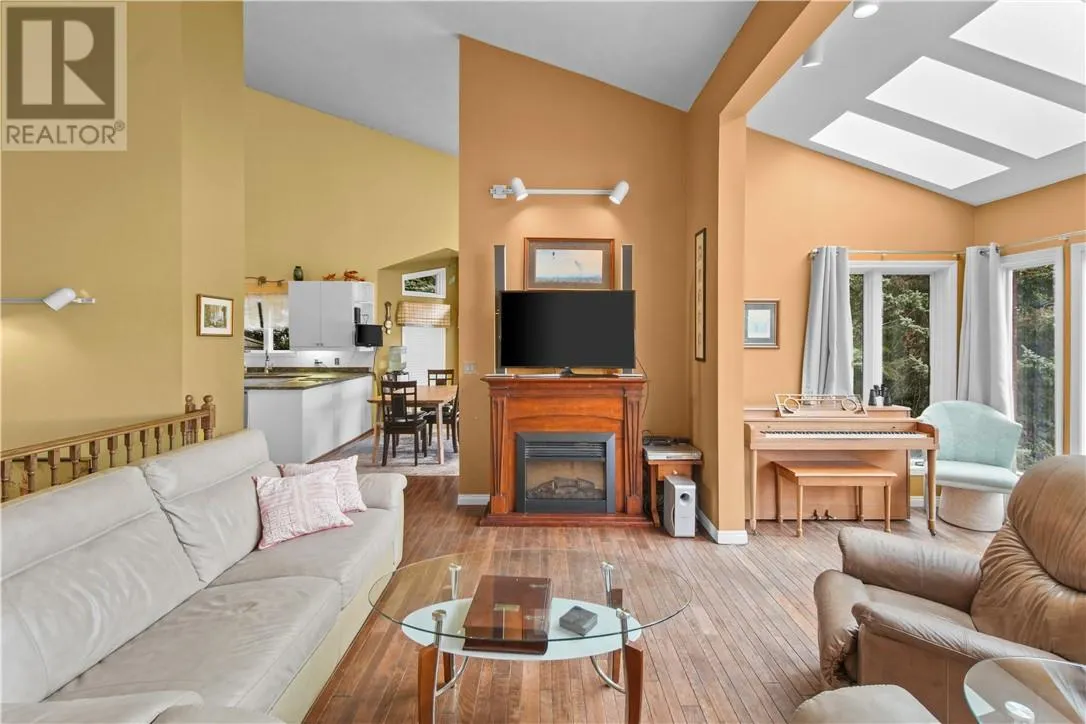 489 Edgewater Road