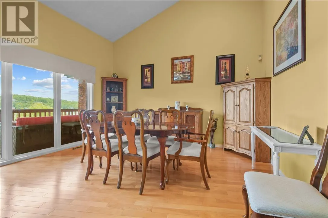 489 Edgewater Road