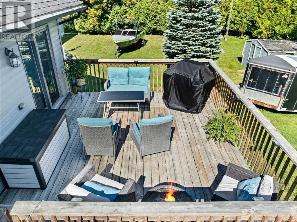 476 Shirley Street