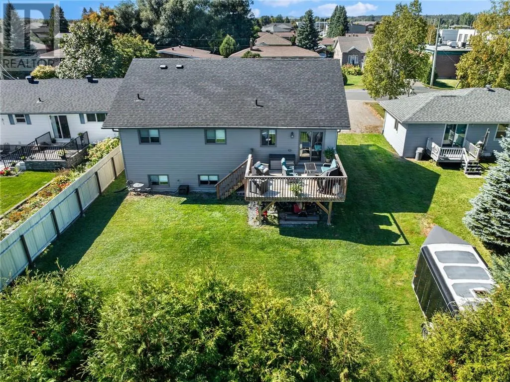 476 Shirley Street